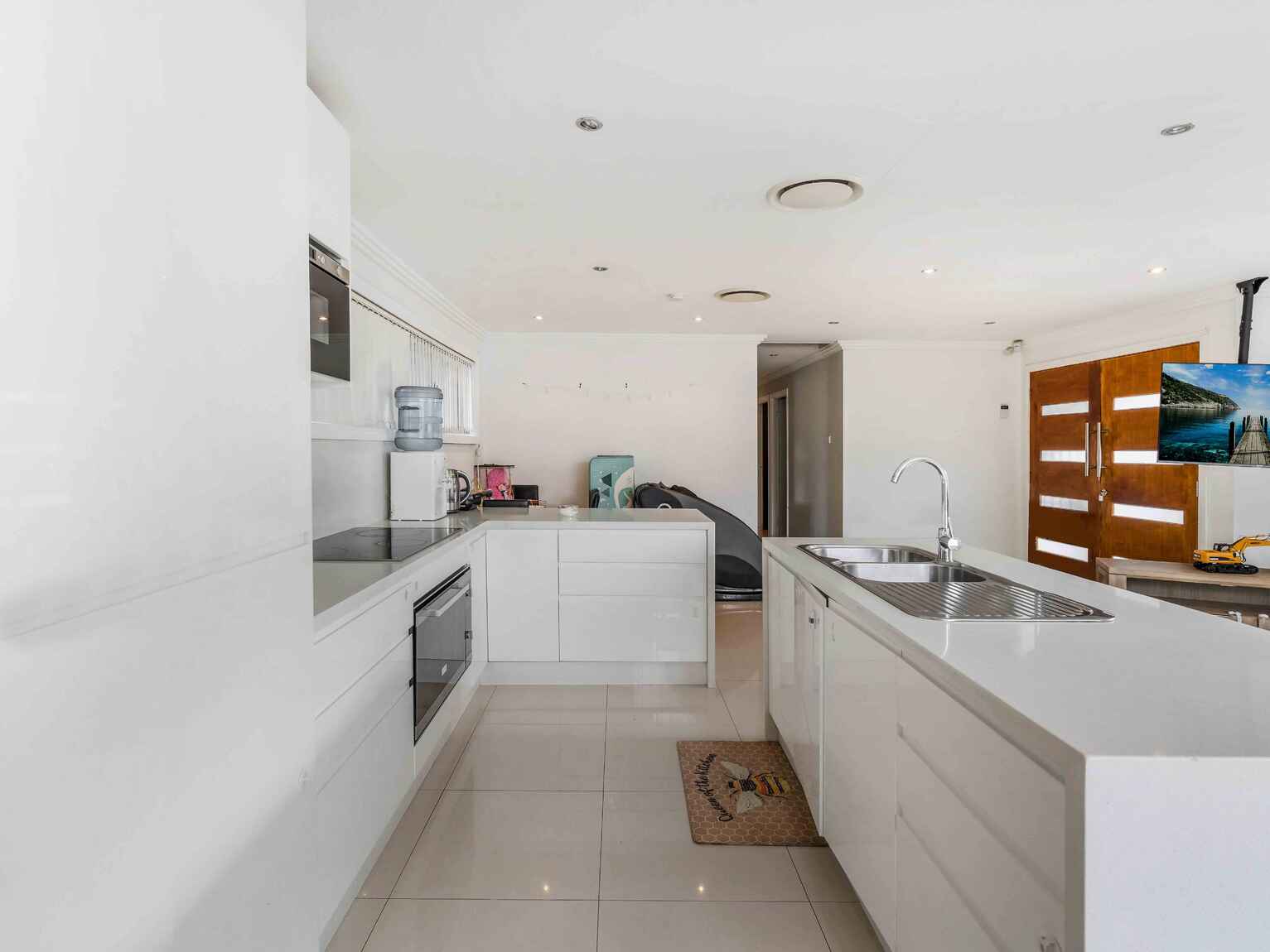 4 Charlotte Close Lurnea 4 Charlotte Close Lurnea