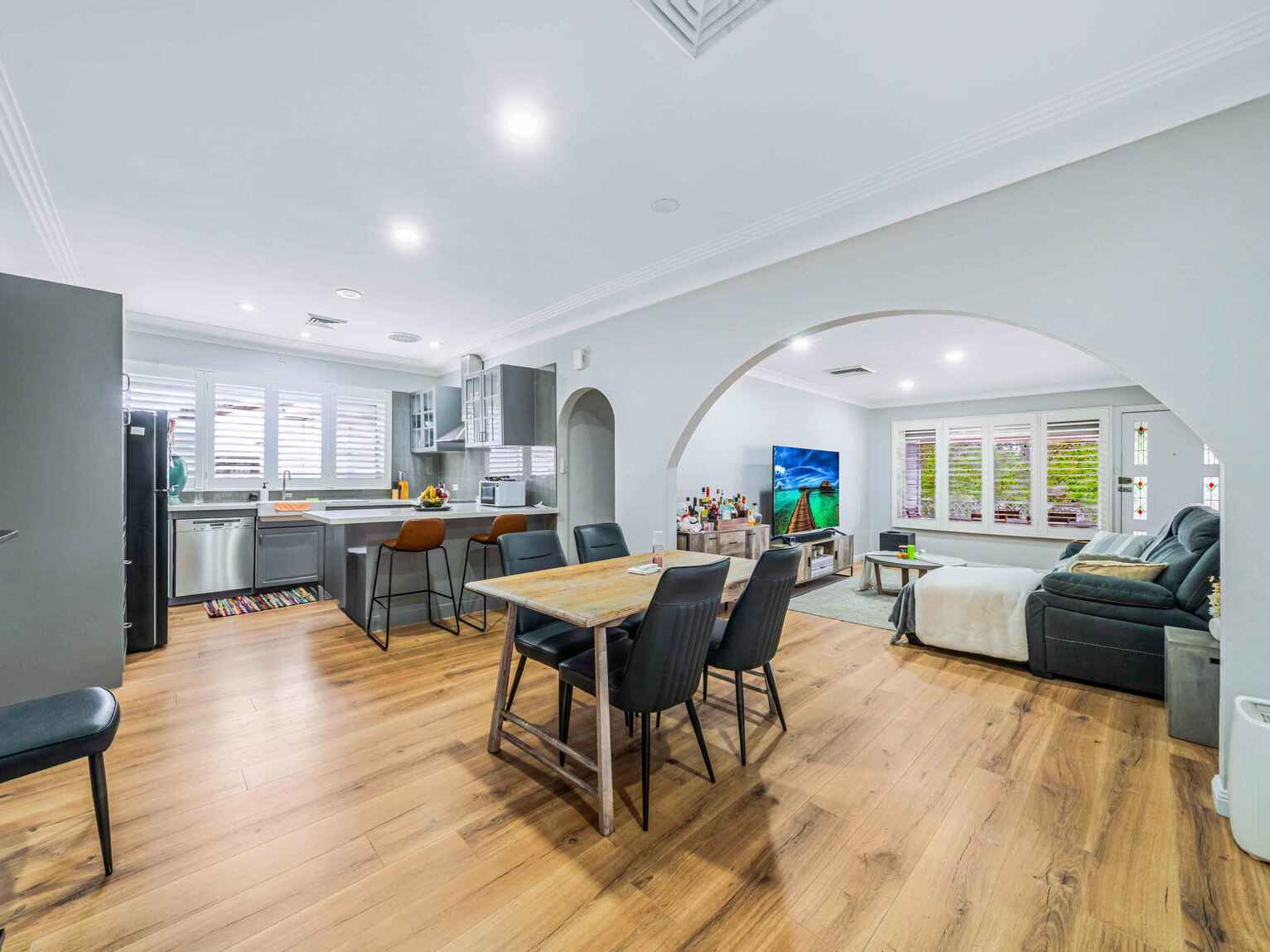30 Knight Street Lansvale 30 Knight Street Lansvale