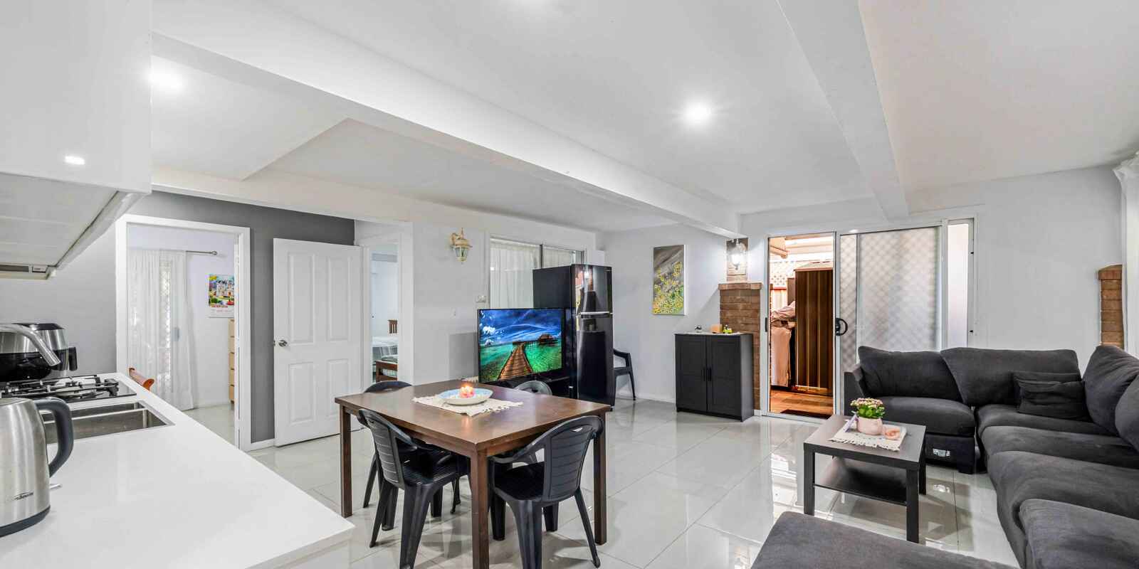 30 Knight Street Lansvale 30 Knight Street Lansvale