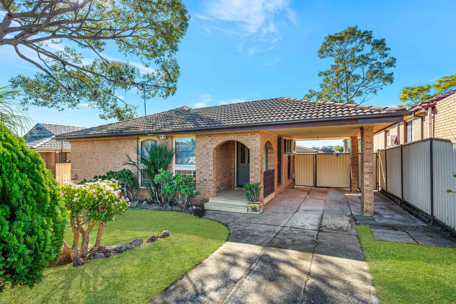 88 Brown Road Bonnyrigg