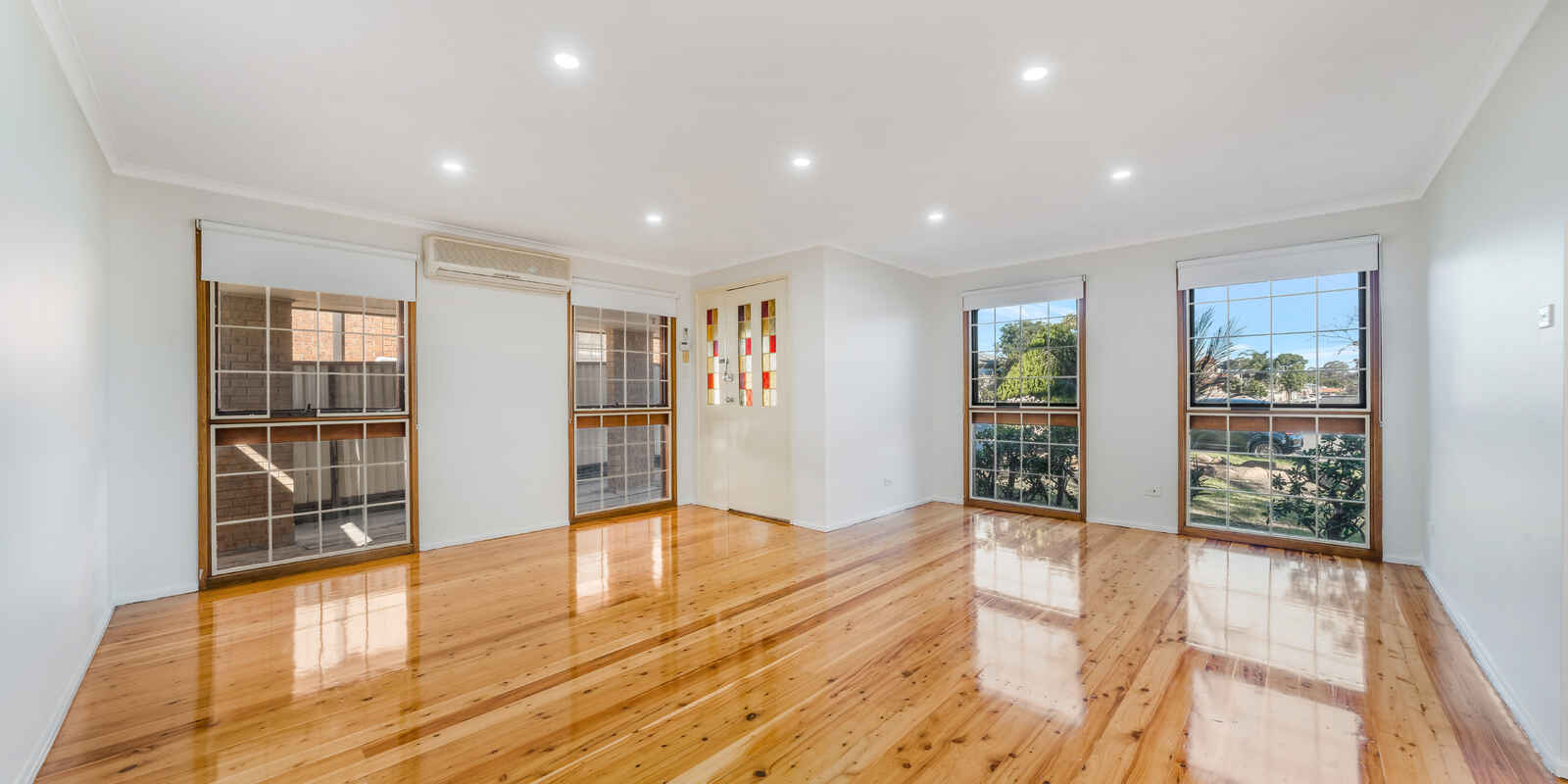 88 Brown Road Bonnyrigg