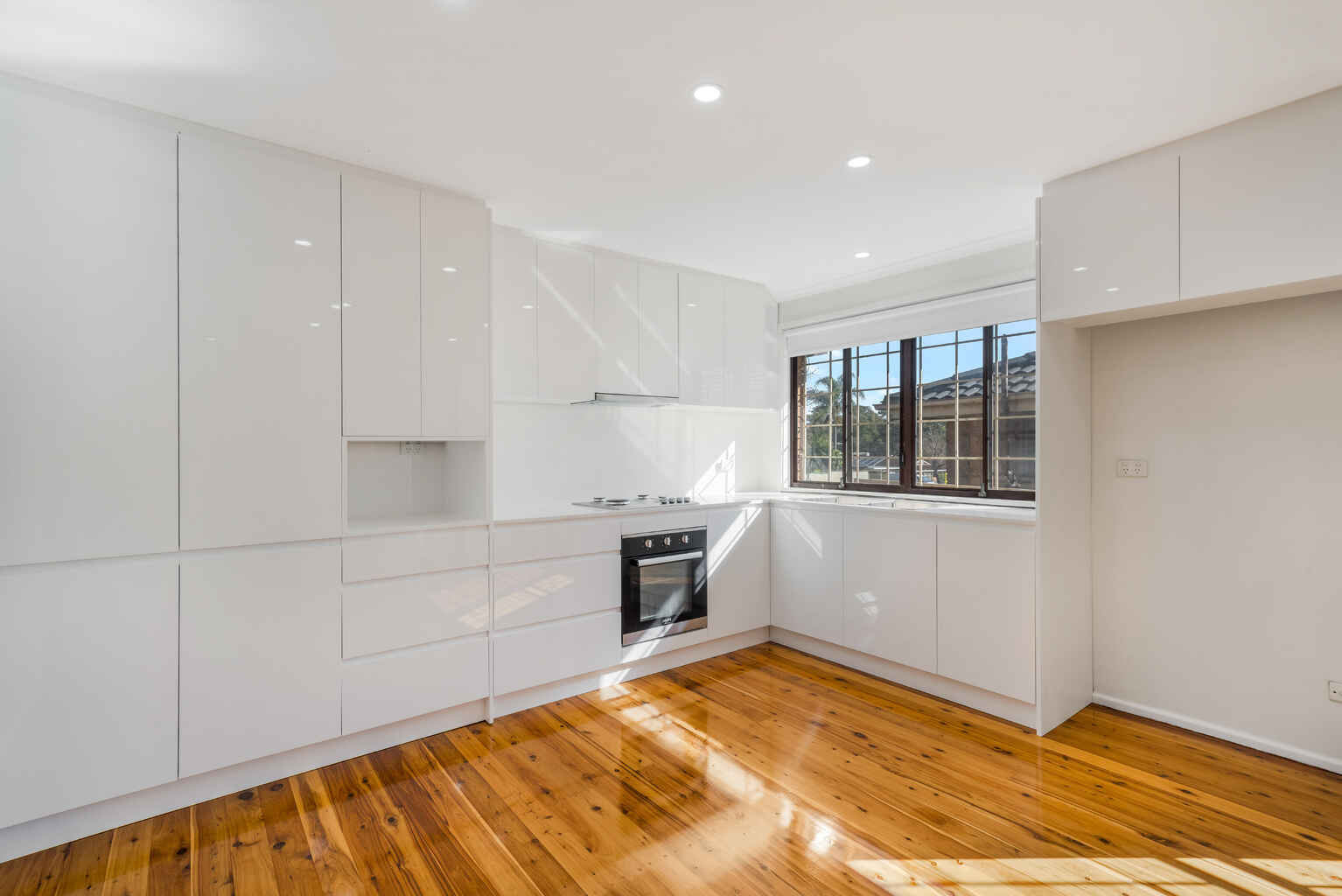 88 Brown Road Bonnyrigg