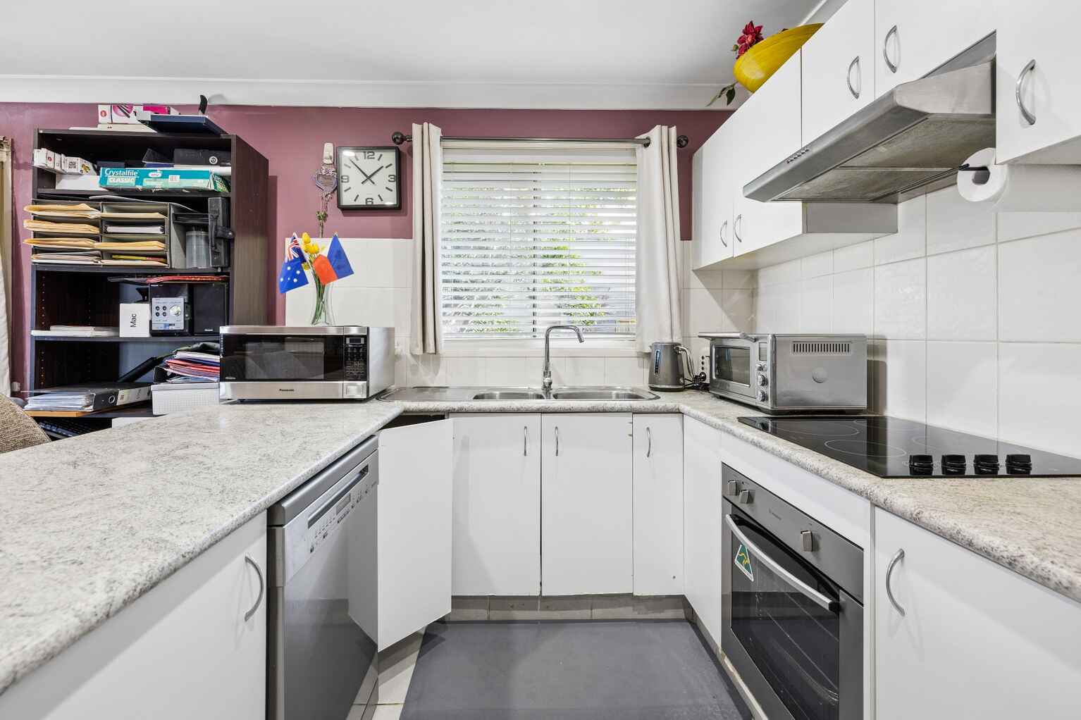 1/650-652 Hume Highway Casula 1/650-652 Hume Highway Casula