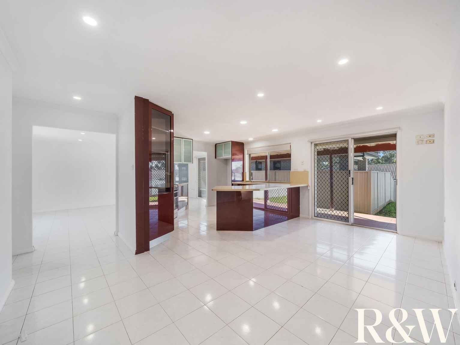 9 Grebe Place Hinchinbrook