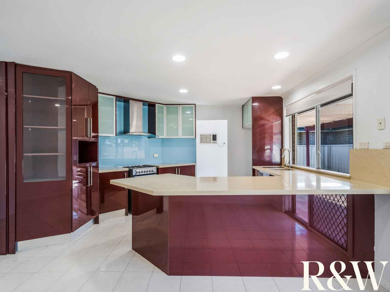 9 Grebe Place Hinchinbrook