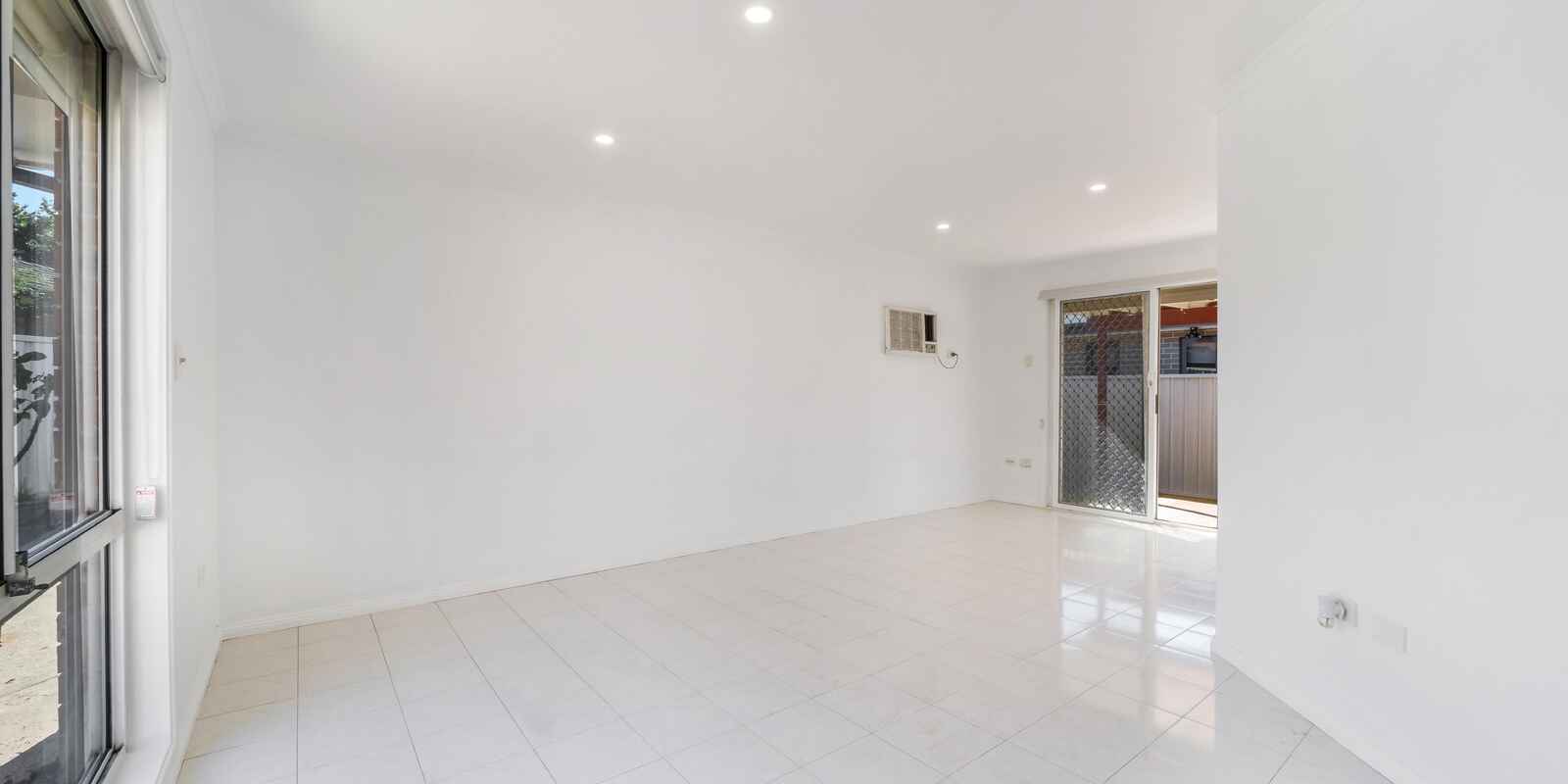 9 Grebe Place Hinchinbrook