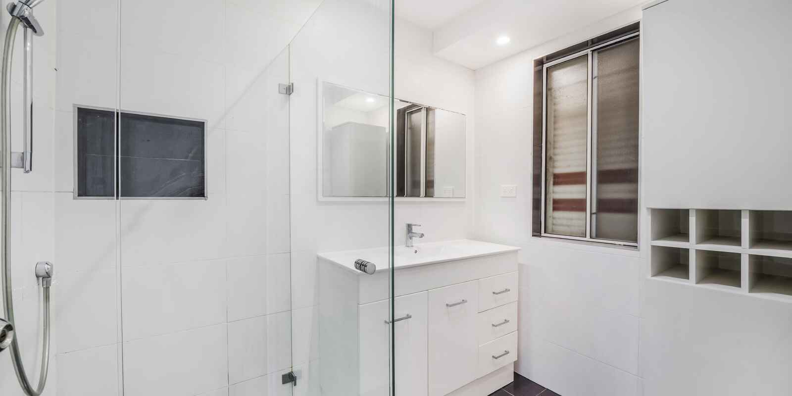 9 Grebe Place Hinchinbrook