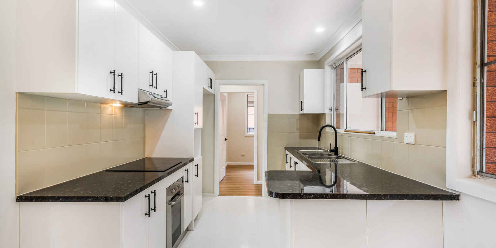 15 Bird Avenue Lurnea