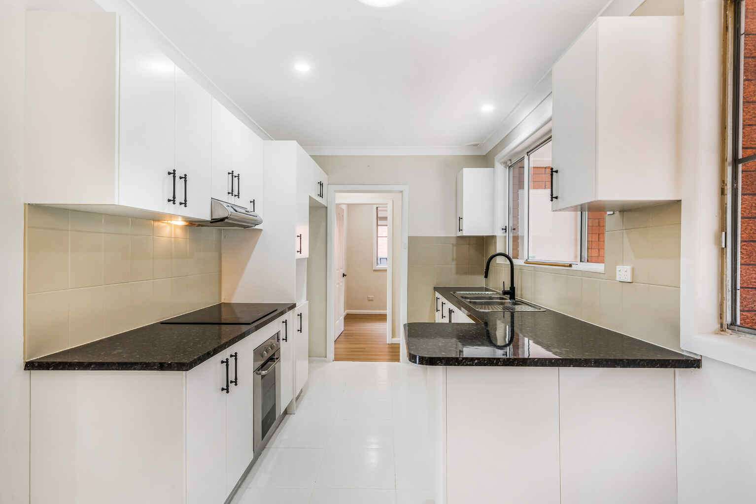 15 Bird Avenue Lurnea