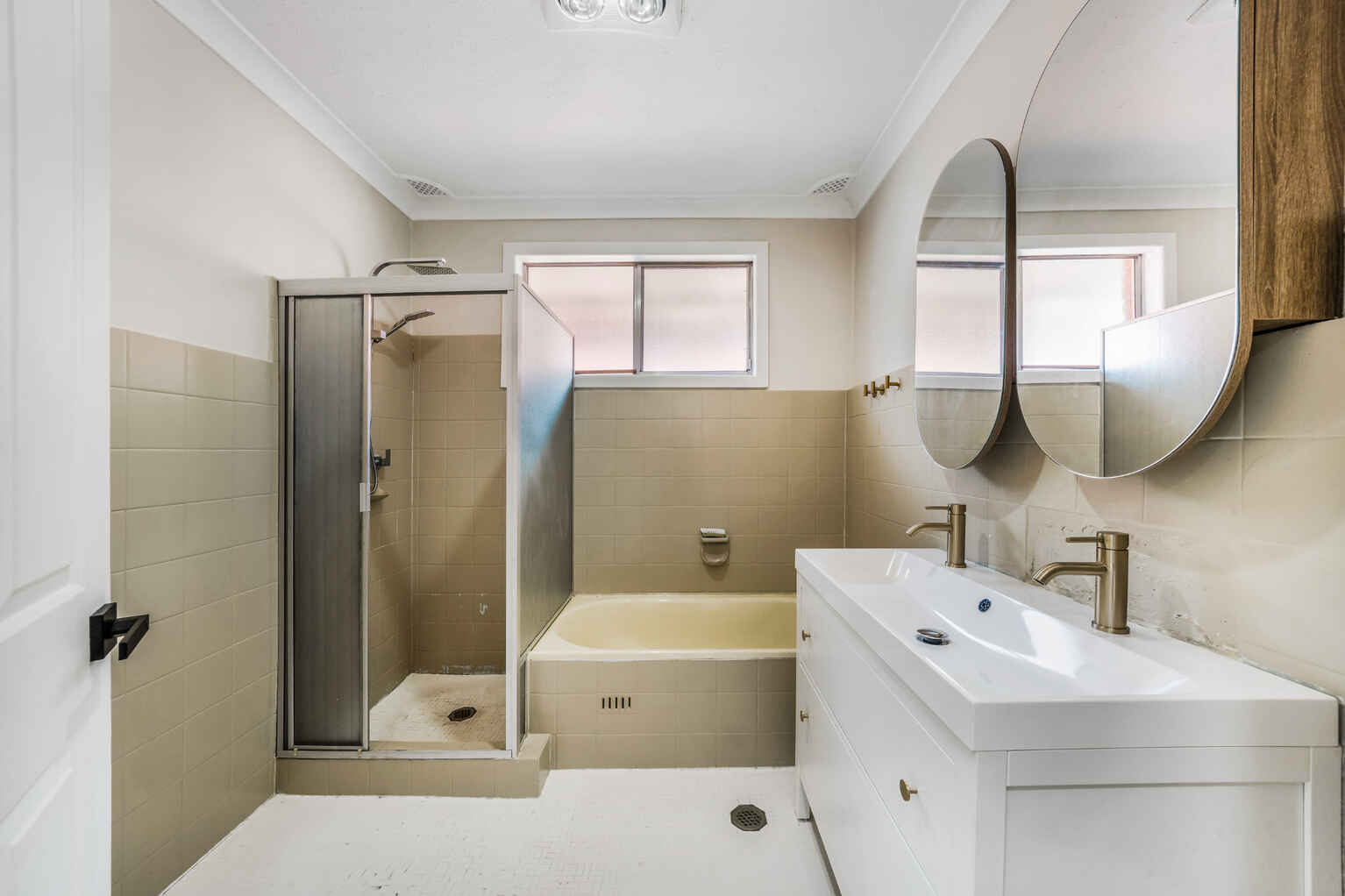 15 Bird Avenue Lurnea