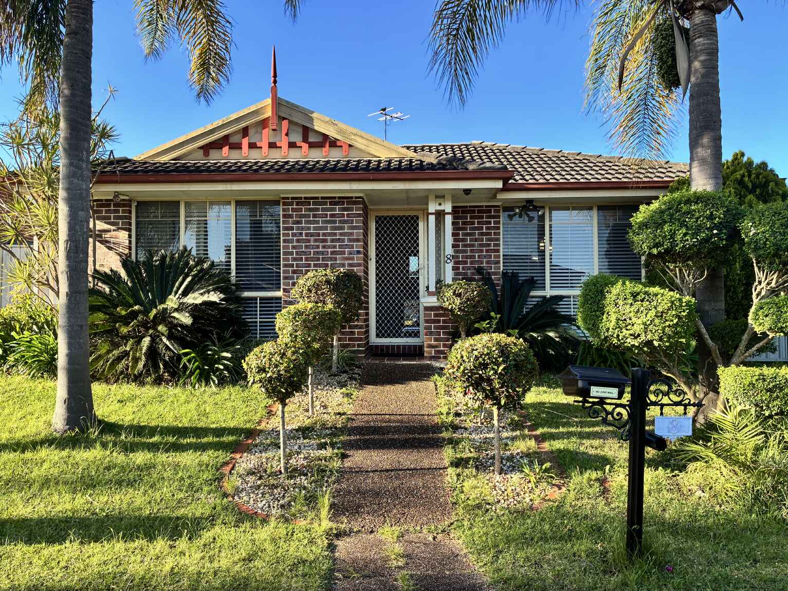 8 Shearwater Road Hinchinbrook
