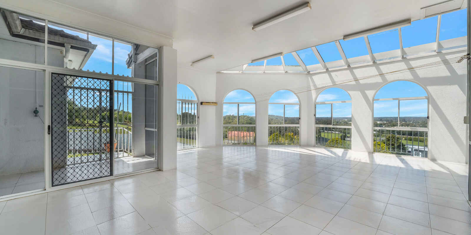 212 Campbelltown Road Denham Court 212 Campbelltown Road Denham Court