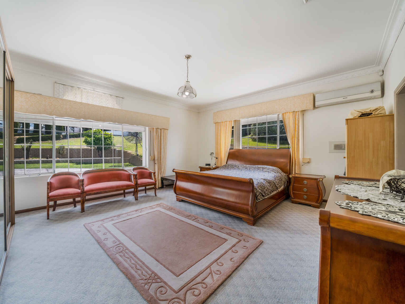 212 Campbelltown Road Denham Court 212 Campbelltown Road Denham Court