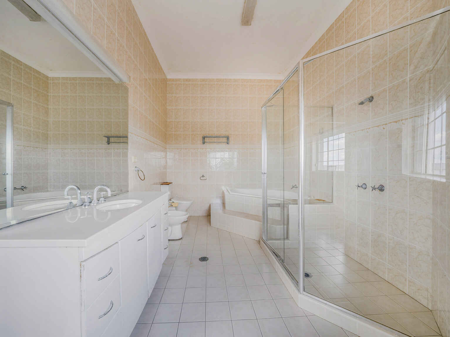 212 Campbelltown Road Denham Court 212 Campbelltown Road Denham Court